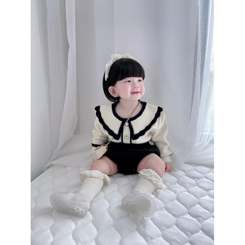Set Áo Len+Quần Bí Trần Trám Cho Bé Thu Đông