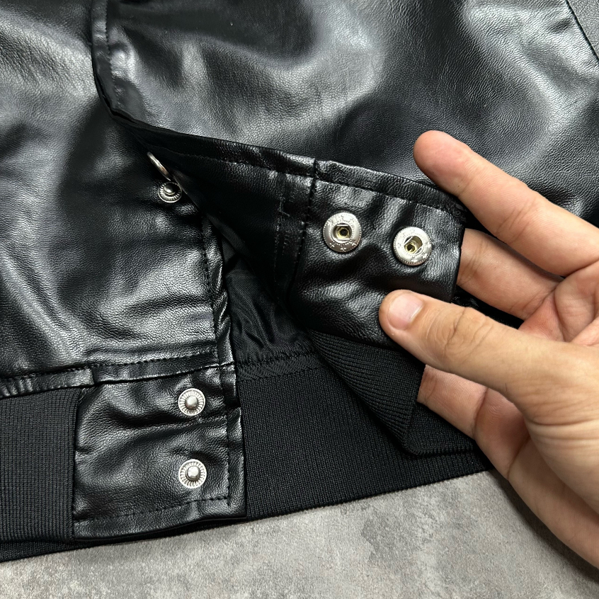 Áo Khoác Da Bomber Bản Phối Viền Tay Trắng Chất Da Ti Tan Chống Bong Chuẩn Hàng Tàu