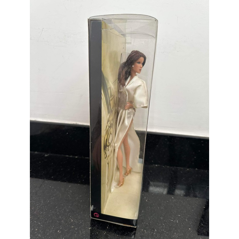 Búp bê Barbie James Bond 007