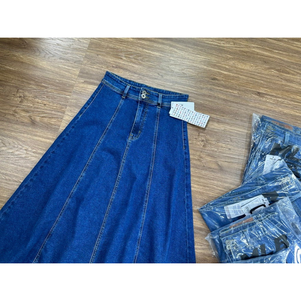 VÁY JEAN XÒE NHẸ