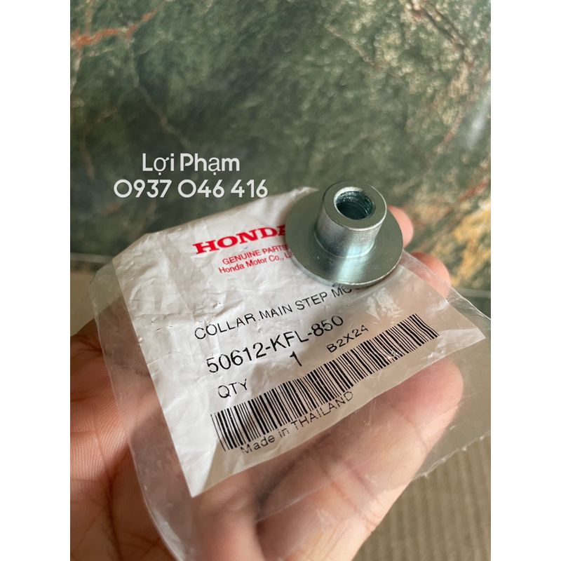 Ắc col gác chân máy 2 tầng Wave thái 110 . Honda Thái Lan