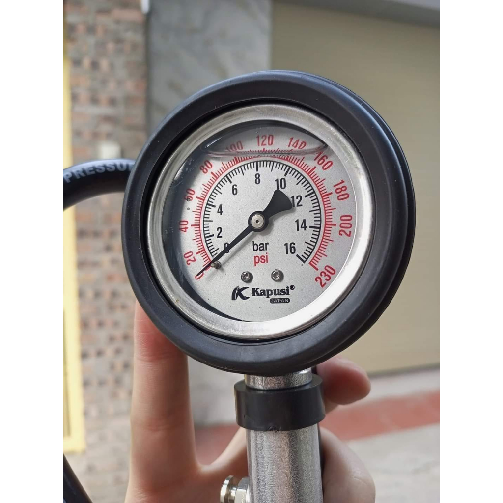Bơm xe đồng hồ có dầu. Đầu vòi bơm ô tô - xe máy -đồng hồ đo lốp xe Nhật Kapusi Chính Hãng- Bảo Hành 5 năm
