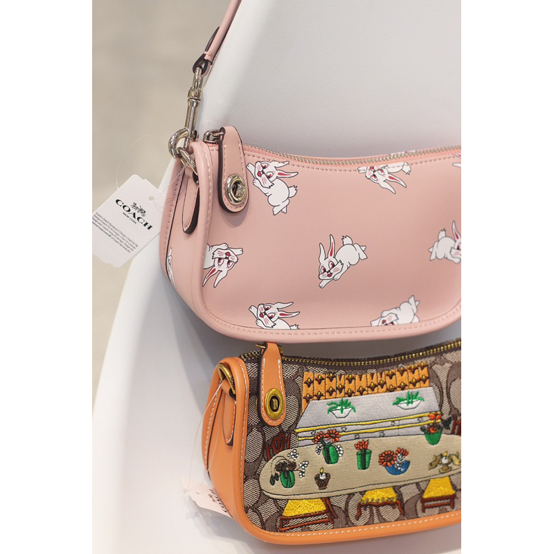 Túi coach swinger màu mới