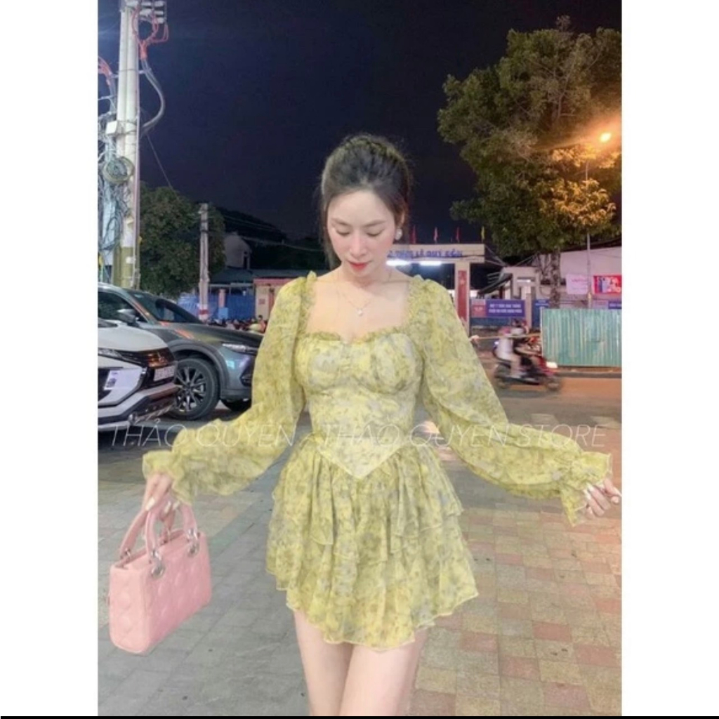 Váy body zip + Đầm voan hoa nhí