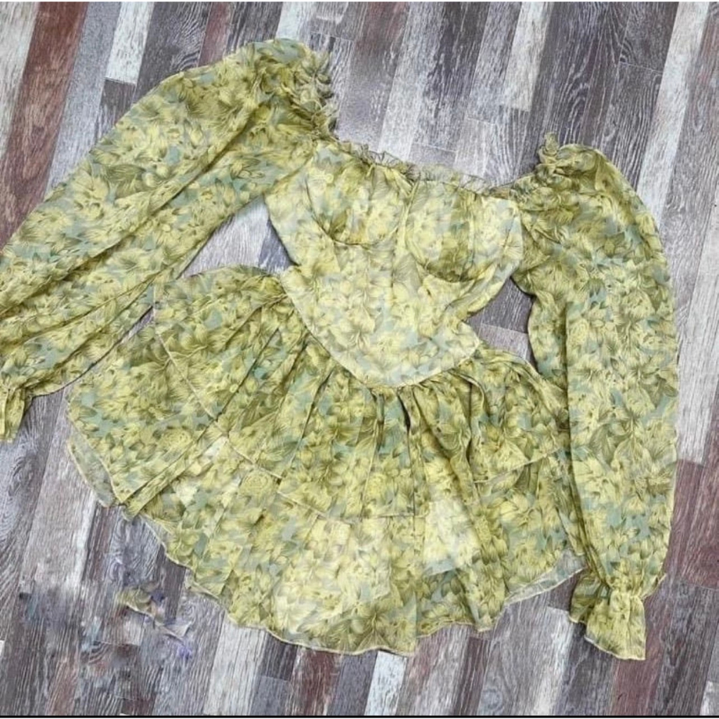 Váy body zip + Đầm voan hoa nhí