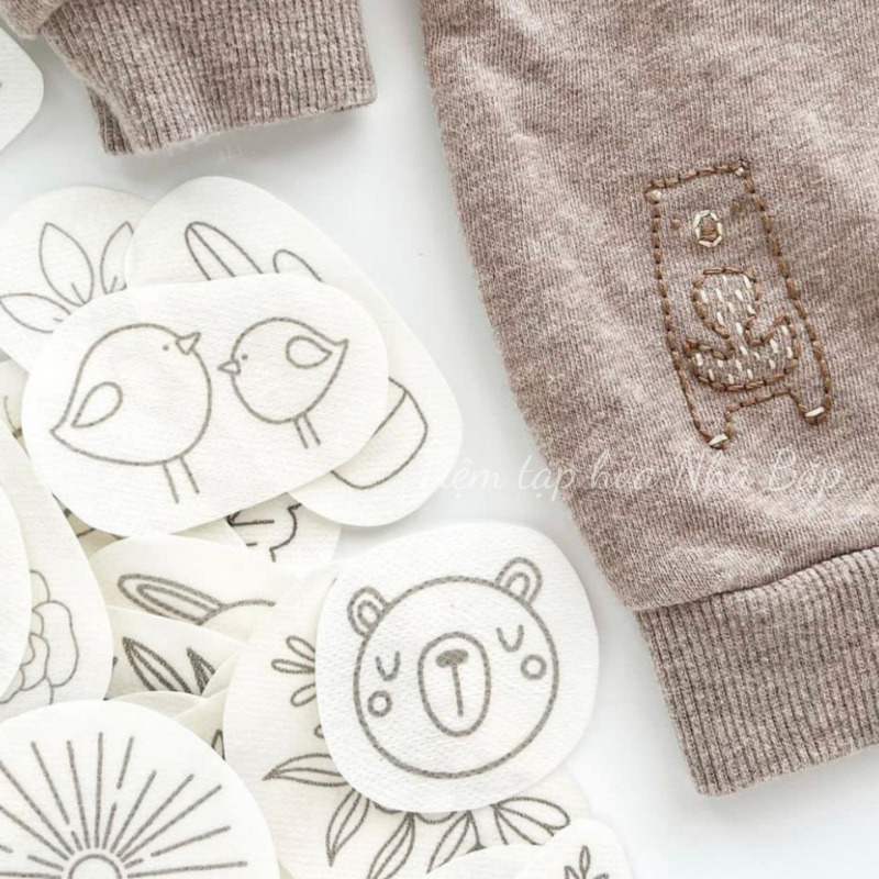 Mếch tan dính in mẫu thêu tiện dụng