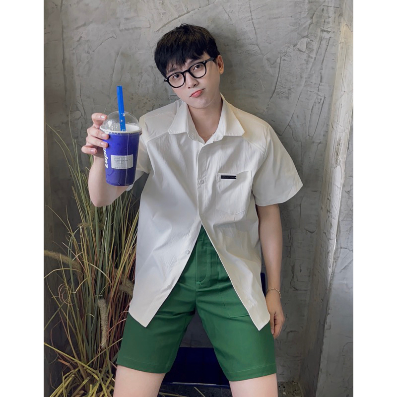 Quần short xanh form rộng