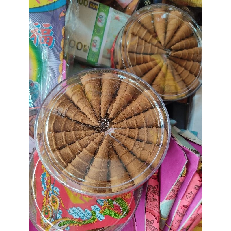 Nụ Trầm Hương Sạch - Mùi thơm tự nhiên - Hộp 36 viên -- Trầm Nụ Nguyên Chất Trầm Hương Tự Nhiên Thác Khói Xông Nhà