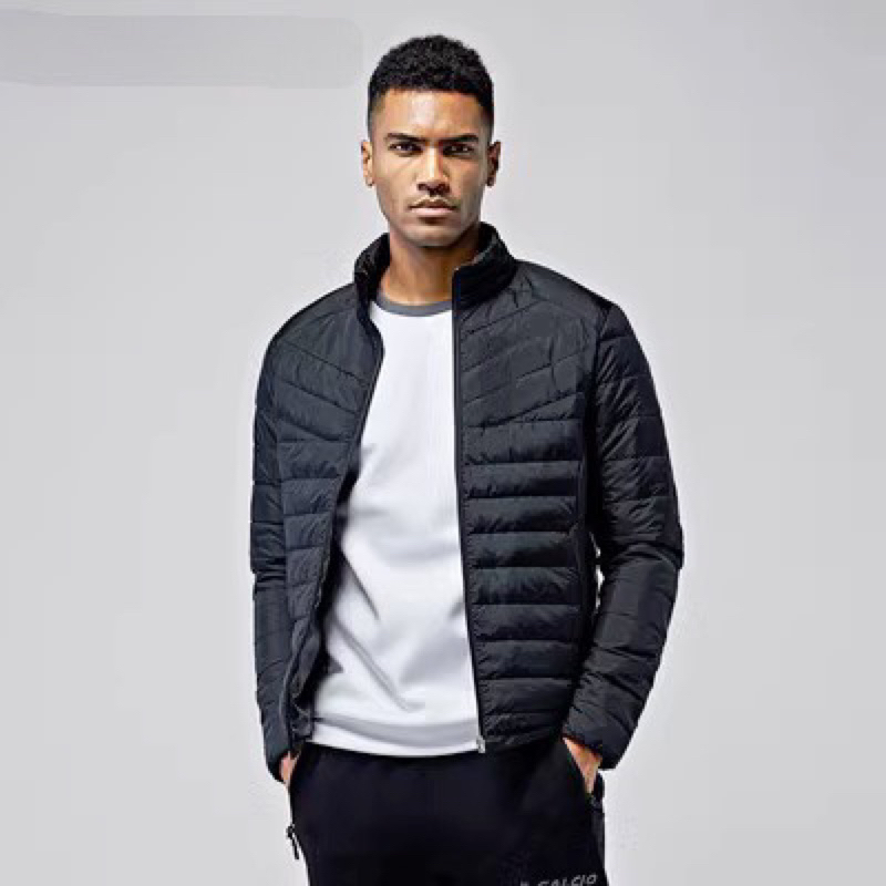 Áo Loong dư xuất