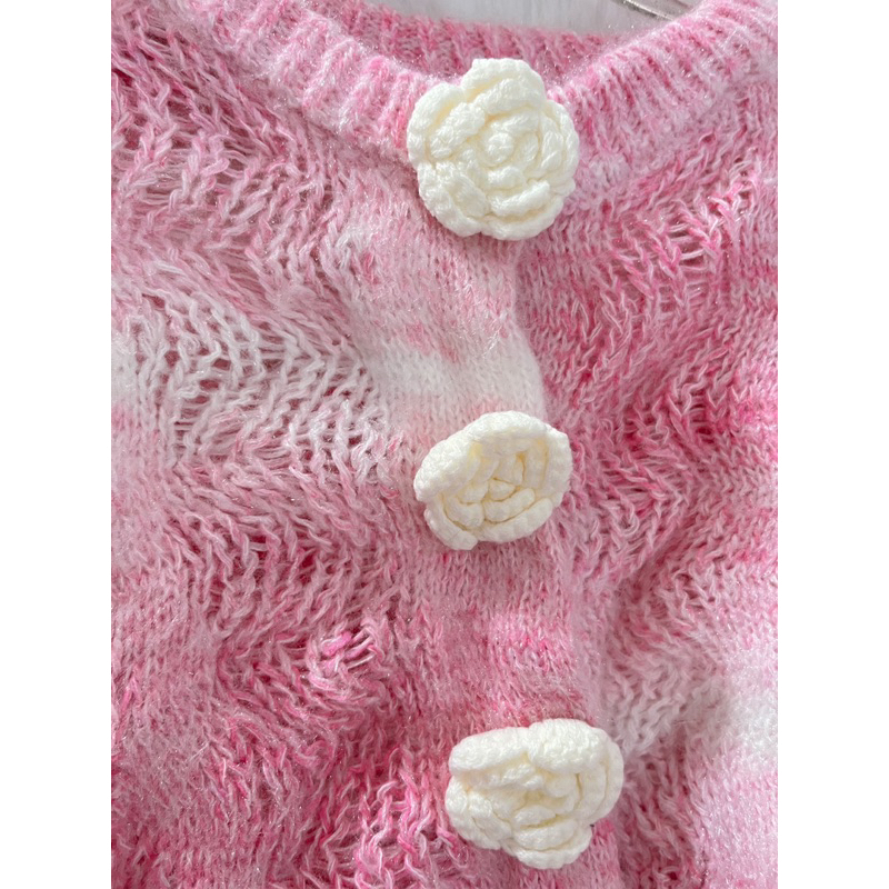 Áo khoác len hồng