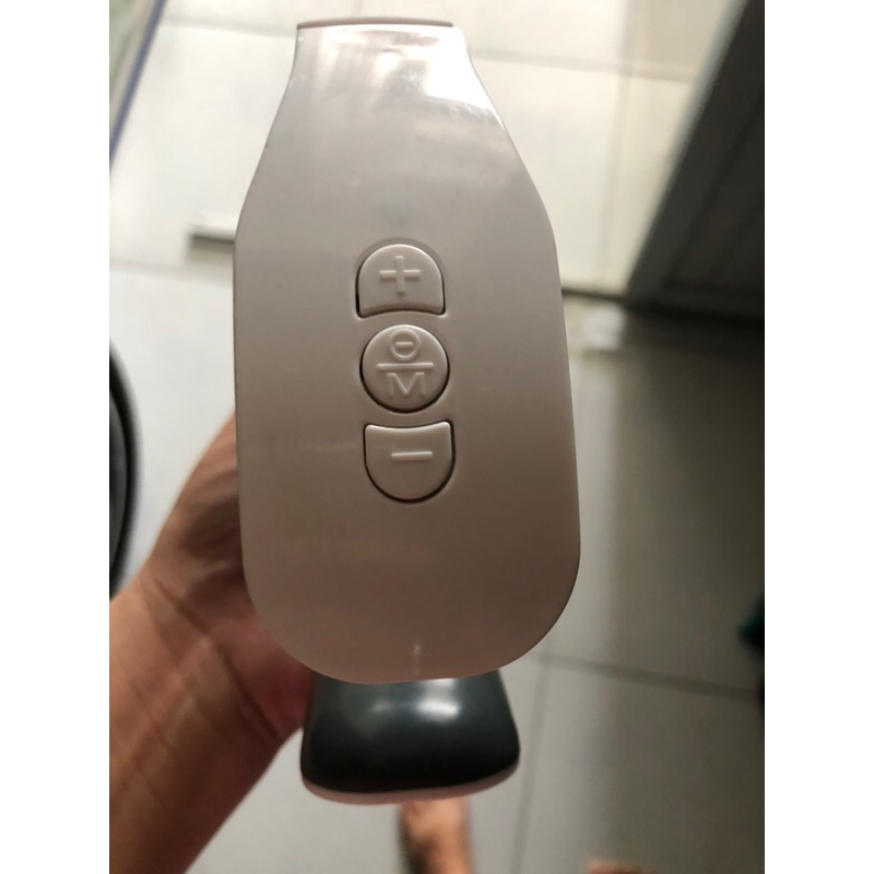 Máy massage cổ qua sử dụng