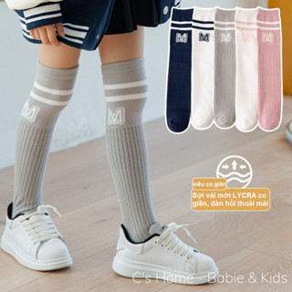 Tất dài chữ M cho bé gái, tất đùi dài qua gối kẻ ngang phong cách Hàn Quốc năng động, cá tính size từ 3 đến 8 tuổi