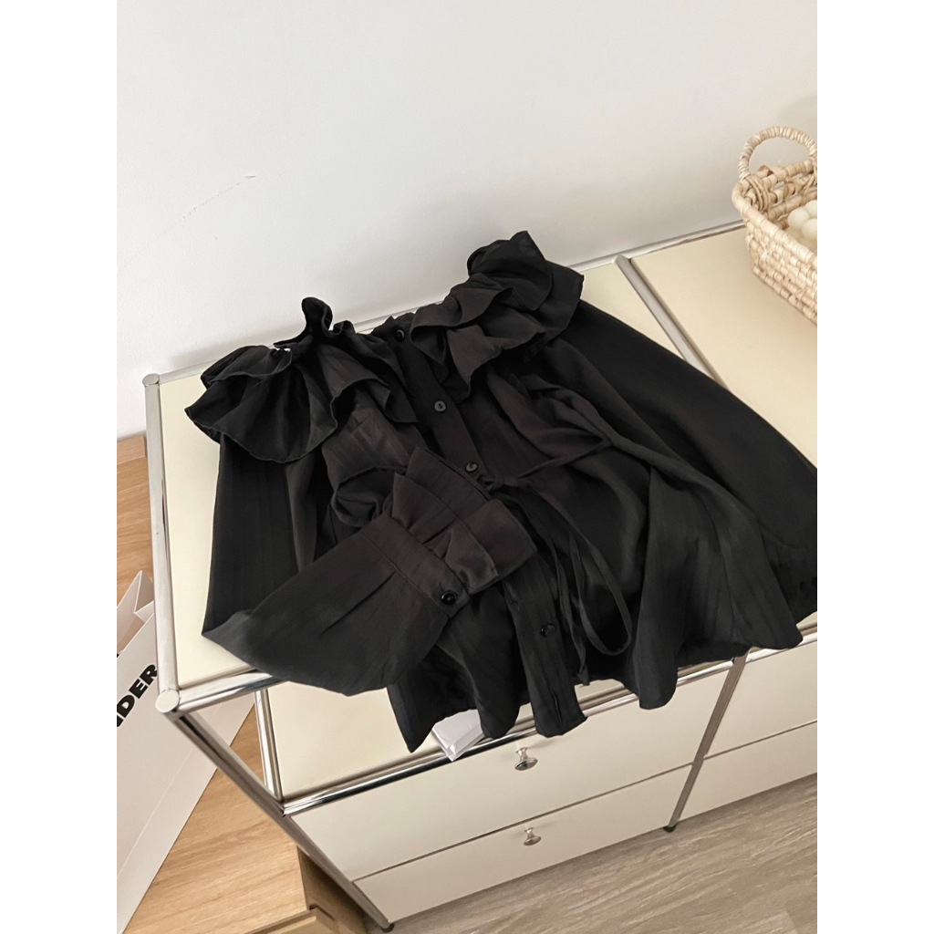 Áo trễ vai tiểu thư