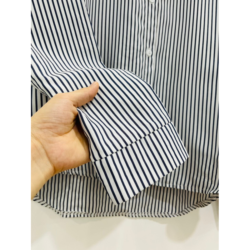 Áo sơ mi Hàn freesize kẻ sọc dễ phối đồ