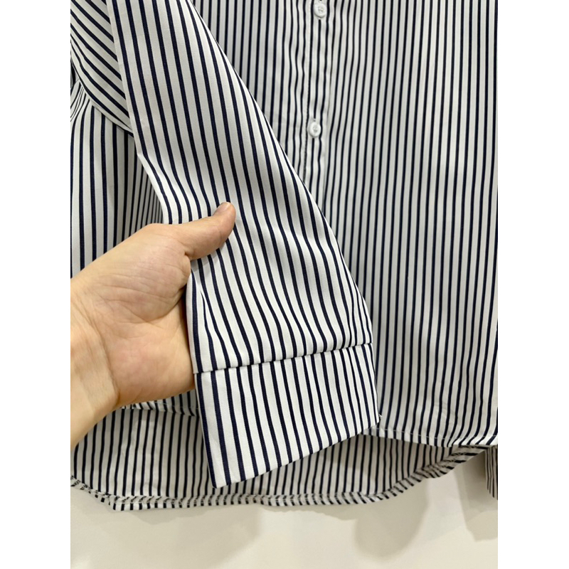 Áo sơ mi Hàn freesize kẻ sọc dễ phối đồ