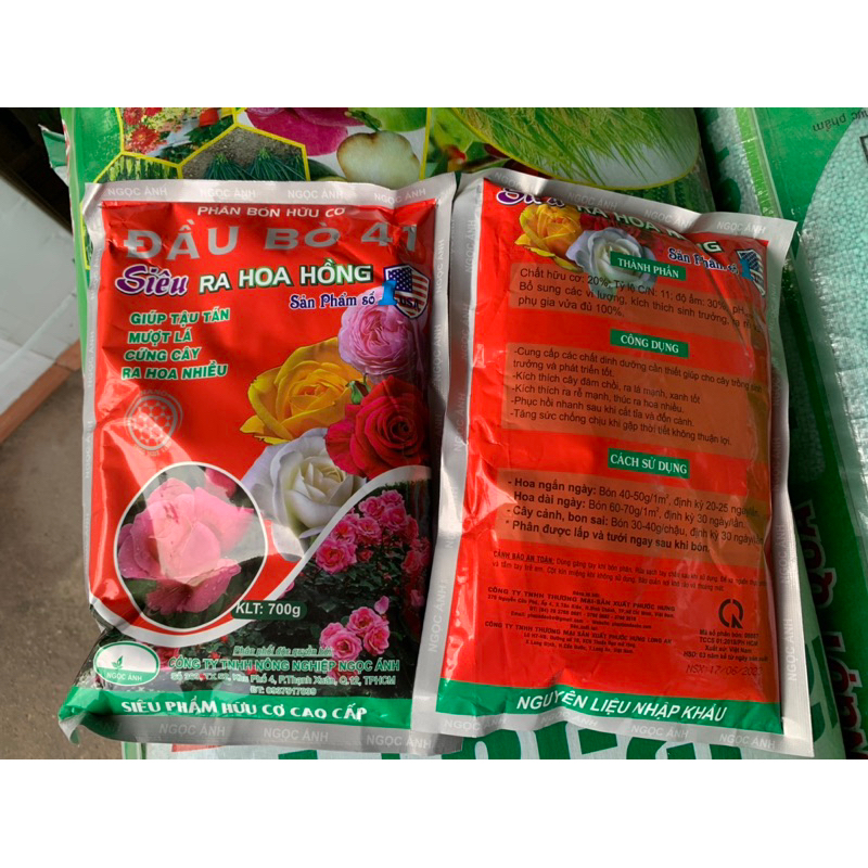 Phân Bón Chuyên Hoa Hồng Tậu Tán Cứng Cây Ra Hoa Nhiều gói 700g