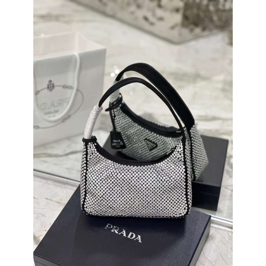 TÚI PRADA KẸP NÁCH BLING SZ22