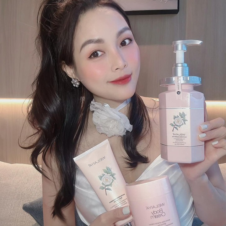 Sữa tắm dưỡng ẩm trắng da WEILAIYA, tắm dưỡng trắng da toàn thân với hương thơm diu nhẹ hoa hồng damask-Weilaiya Shina