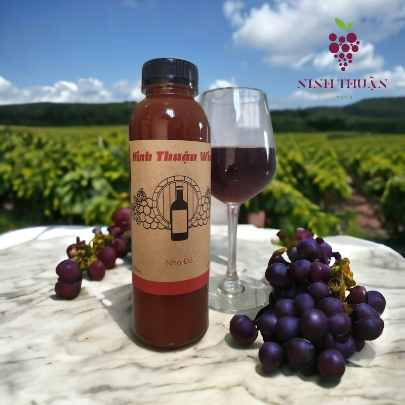 Nước nho đỏ Ninh Thuận lên men tự nhiên chai nhựa 500ml