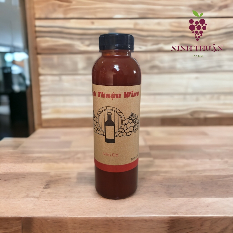 Nước nho đỏ Ninh Thuận lên men tự nhiên chai nhựa 500ml