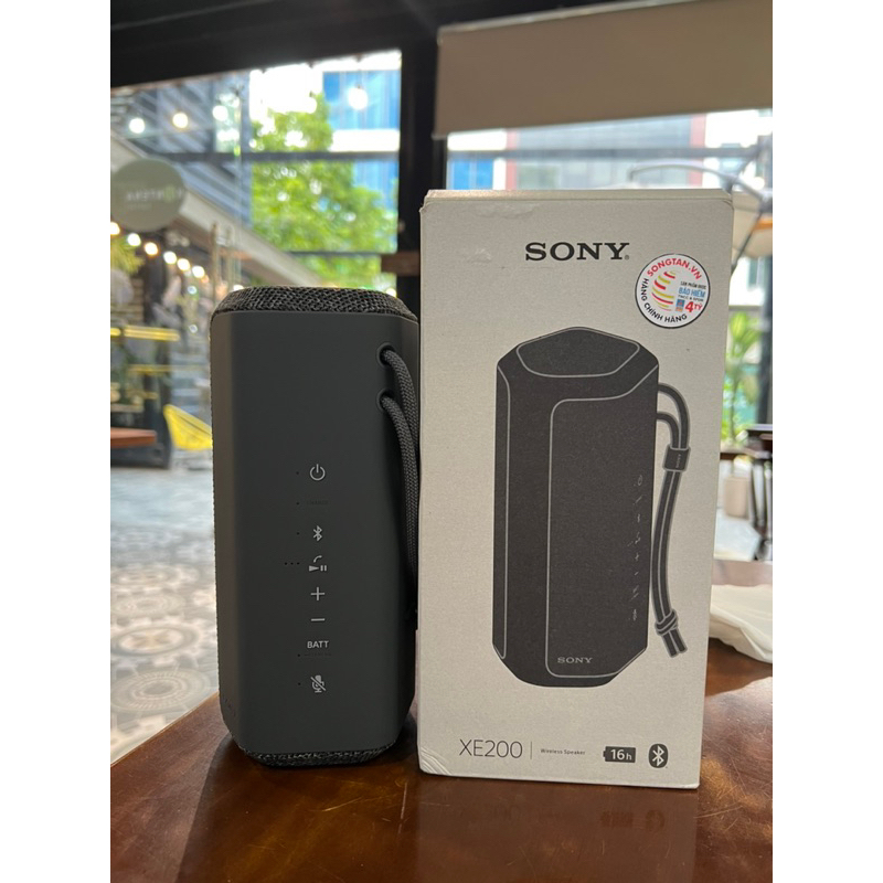 Loa Sony XE200 tặng kèm túi chống sock