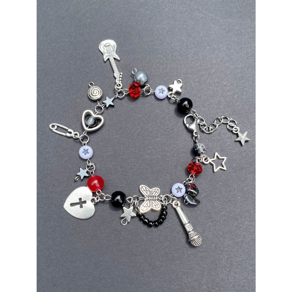 JOMÉ NANA_INSPIRED BRACELET_Vòng tay handmade bằng thép không gỉ phong cách grunge, y2k