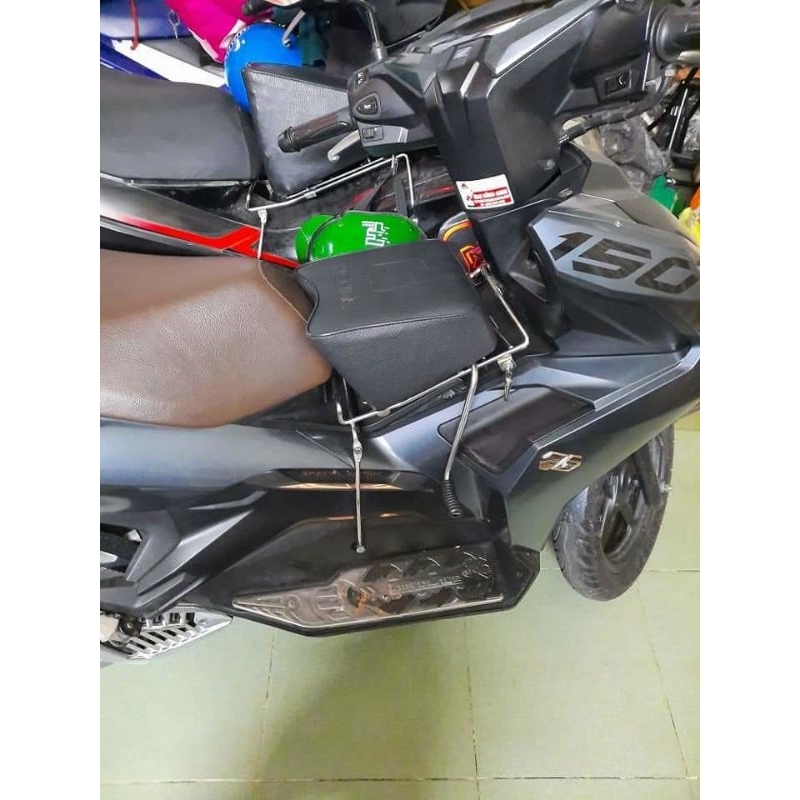 Cục nệm baga đi xe máy cho bé có gác chân(Xe AB,Xe Số,Xe Ex Winner)