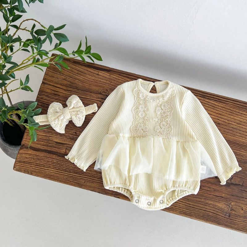 Bodysuit dài tay phối ren kèm nơ cho bé gái mùa thu đông