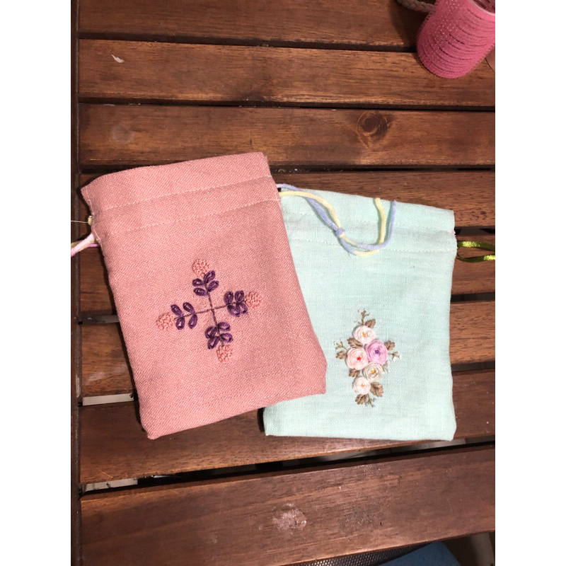 Túi thơm linen rút dây thêu tay khổ 15*11