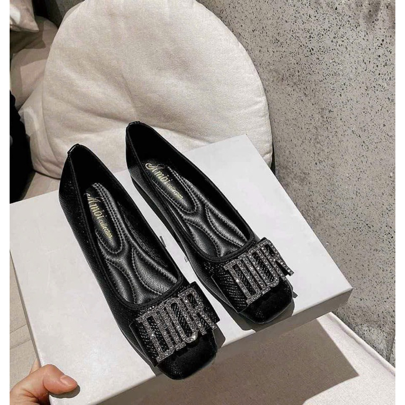 Giày bệt nữ da rắn đính đá