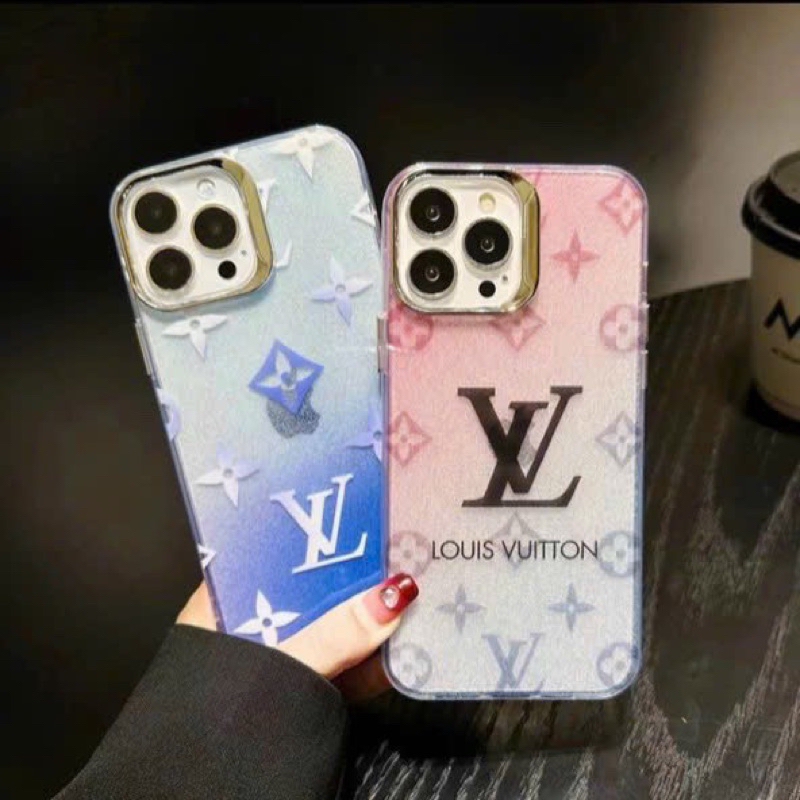 Ốp Silicon Vàng cam kim loại nhũ LV iphone 15 pro max