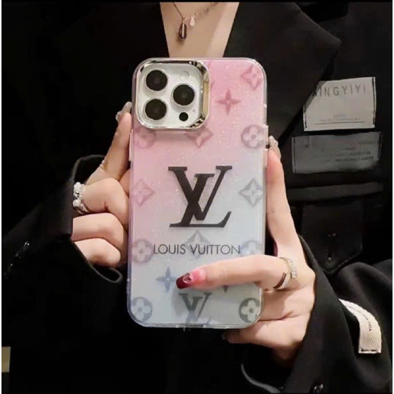 Ốp Silicon Vàng cam kim loại nhũ LV iphone 15 pro max