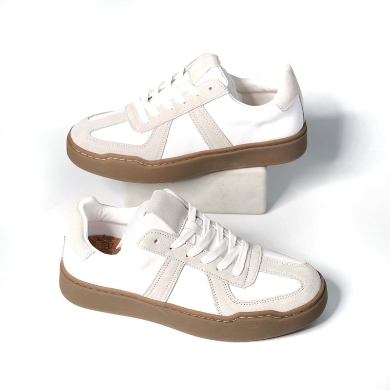 BASIC SHOE / đôi giày mang outfit nào cũng hợp và dễ mix đồ