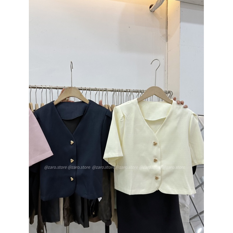 Áo tweed ngắn tay độn vai cúc tim