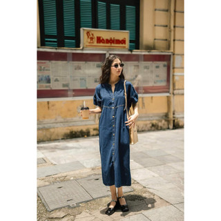 Váy Denim Cổ Xẻ V Dáng Dài Phom Suông Basic