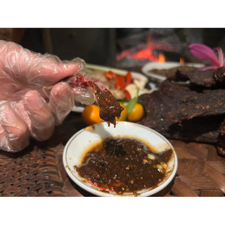 Chẳm chéo(khách pha thêm đường+chanh)