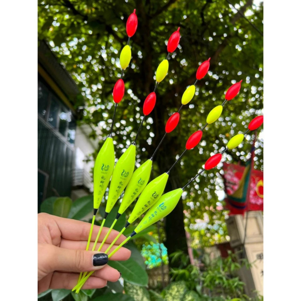 Phao câu lửng YiLiu cao cấp, phao nhẹ, tăm to, tải chì lớn_2 size