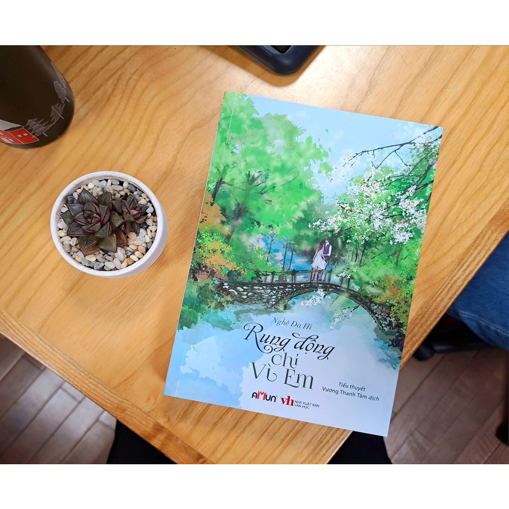 Sách - Rung động chỉ vì em