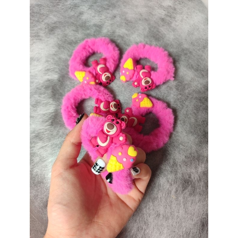 Dây cột tóc nhung lông mền gắn hình ngộ nghĩnh