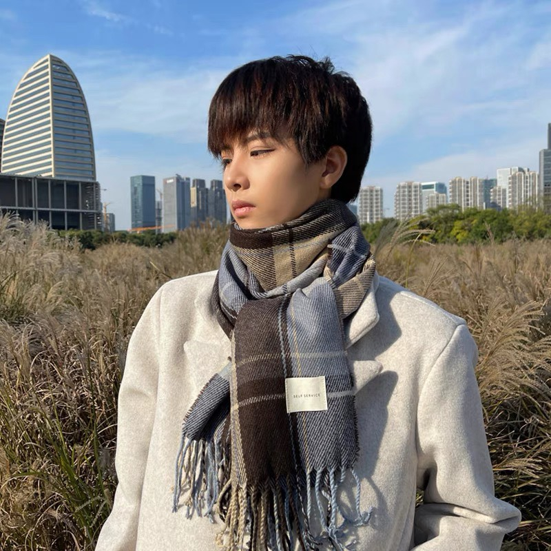 KHĂN CHOÀNG CHẤT LEN MỊN HỌA TIẾT CARO TUA RUA UNISEX