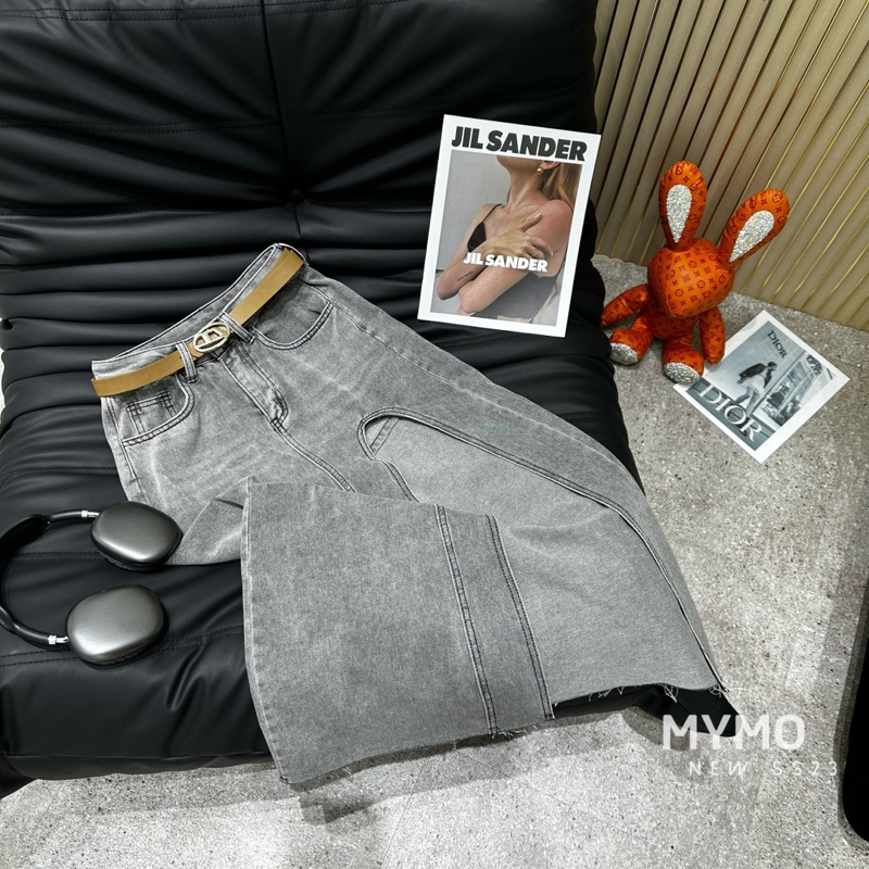 Chân váy Jeans xẻ kèm belt