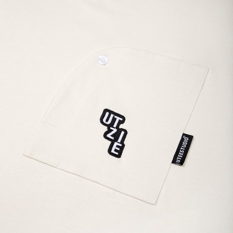 Áo Thun Phối Túi Thêu UTZIE Form Rộng Unisex 100% Cotton Co Giãn 2 Chiều Cho Nam Và Nữ