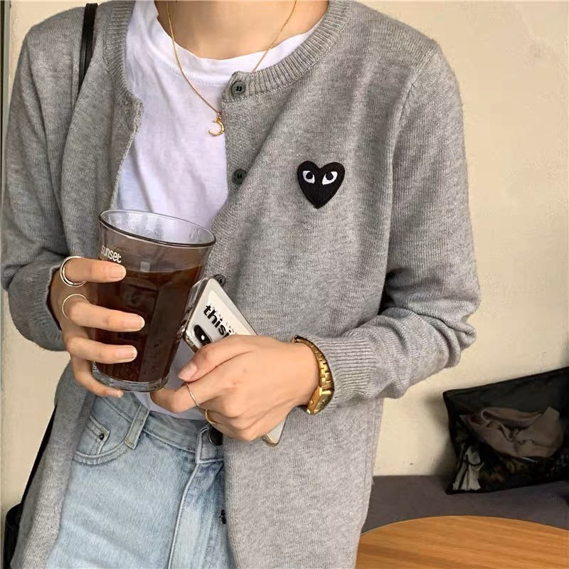 Áo khoác len cardigan logo PLAY hàng QC-SinNa