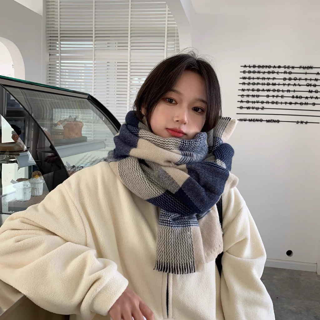 KHĂN CHOÀNG UNISEX MÀU XANH DƯƠNG CARO TO NHỎ MÙA ĐÔNG