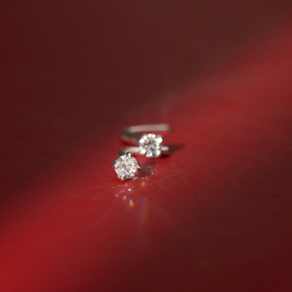 Khuyên mũi cao cấp đá kim cương Moisanite đẹp bạc xịn