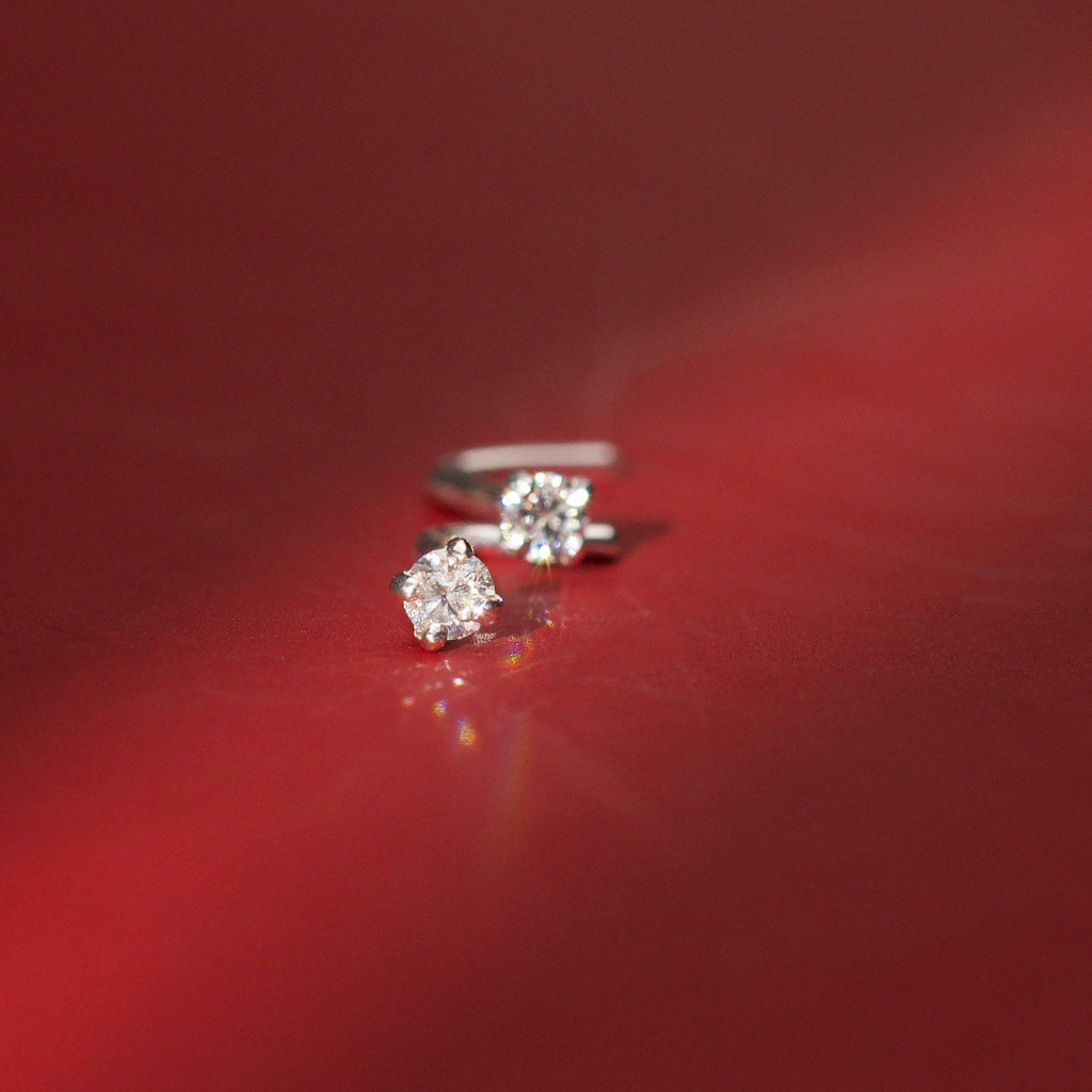 Khuyên mũi cao cấp đá kim cương Moisanite đẹp bạc xịn