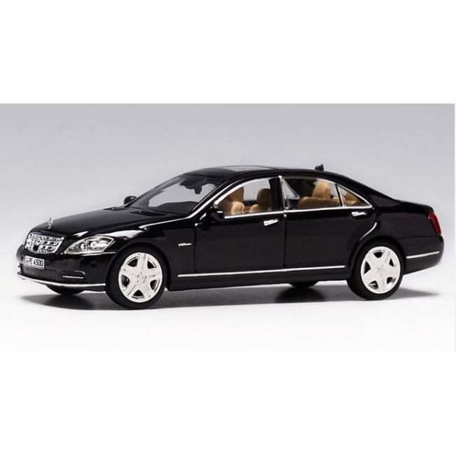 Mô hình ô tô Mercedes Benz S-CLASS S600L  1/64 MotorHelix