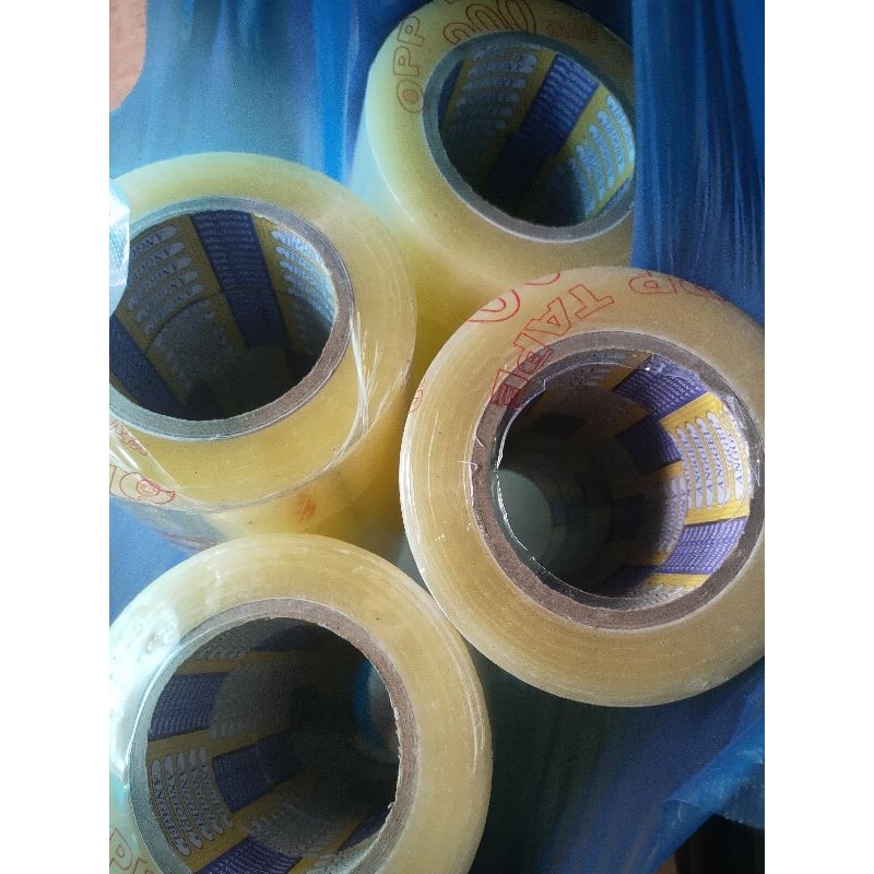 Băng keo trong cây 2kg 6 cuộn lõi mỏng