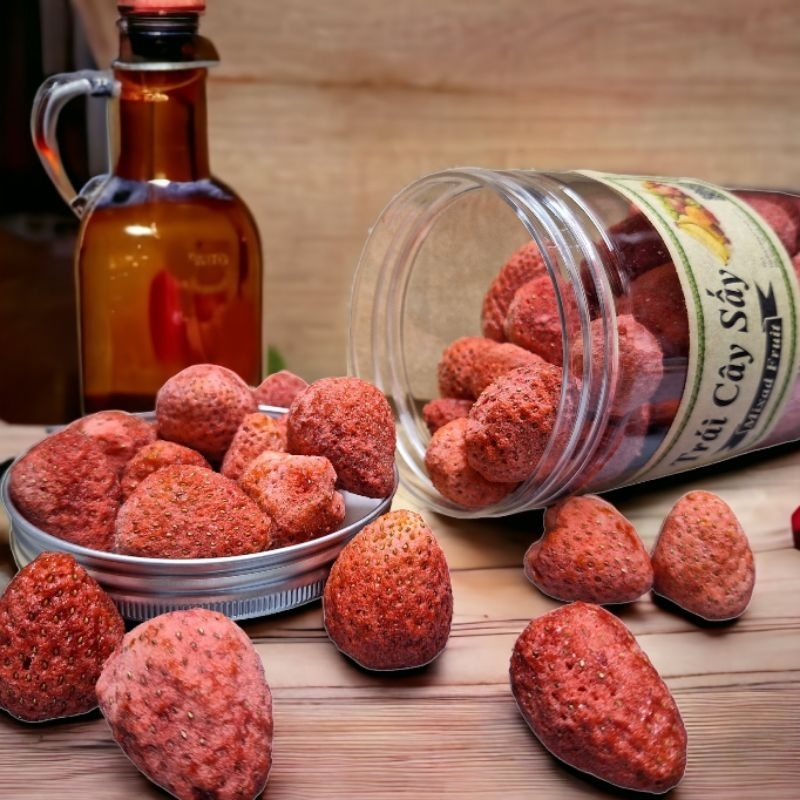 DÂU TÂY SẤY LẠNH GIÒN KHÔNG ĐƯỜNG.