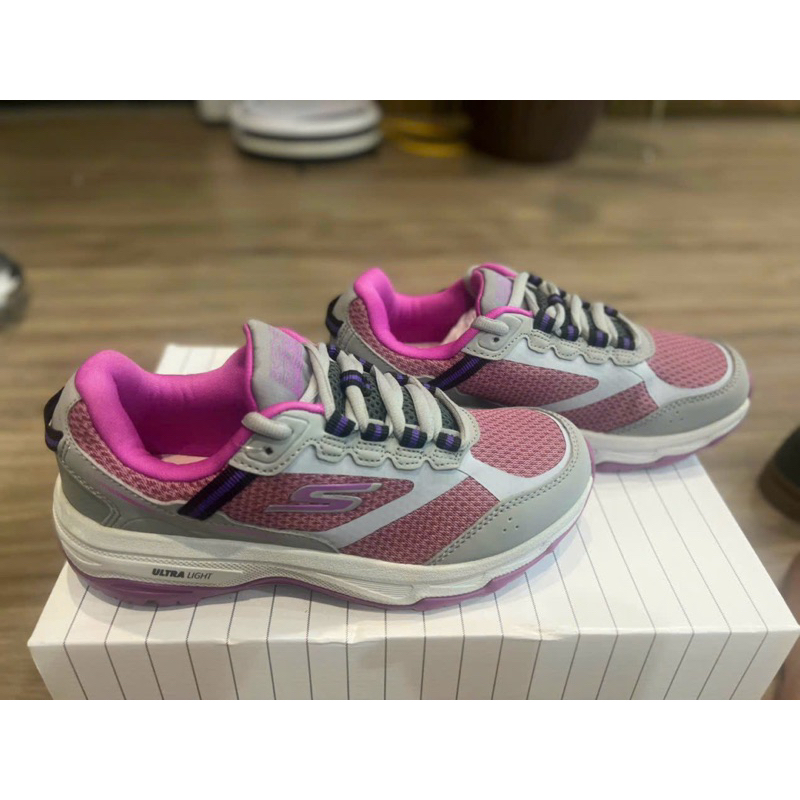 Giày thể thao nữ sketch-er siêu nhẹ vào siêu êm hàng VNXK